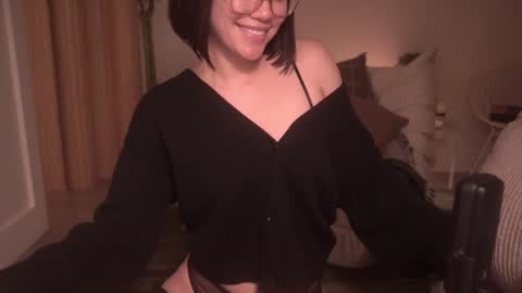 Snapshot of meganmei666 chatting on January 13, 2025, 5:33 am for more 3 online show from January 13, 2025, 5:33 am