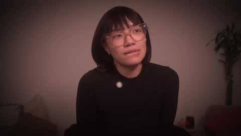 Snapshot of meganmei666 chatting on November 18, 2025, 2:39 am for more 3 online show from November 18, 2025, 2:39 am