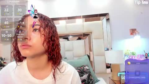 Megan  online show from December 15, 2025, 12:09 pm