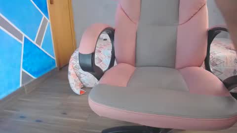 megannmilf online show from December 18, 2024, 7:41 pm