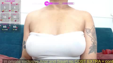 MEGAN  online show from September 18, 2025, 12:07 pm