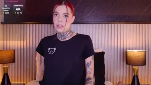 Snapshot of meganreed_ chatting on July 21, 2026, 10:12 pm Megan online show from July 21, 2026, 10:12 pm