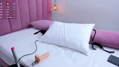 Megan  online show from April 21, 2026, 8:01 pm