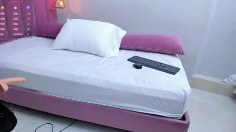 Snapshot of megansaenz_1 chatting on April 27, 2026, 7:45 pm Megan online show from April 27, 2026, 7:45 pm