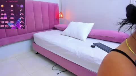 Snapshot of megansaenz_1 chatting on May 30, 2026, 7:44 pm Megan online show from May 30, 2026, 7:44 pm