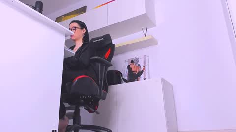 Megan online show from February 12, 2025, 7:24 pm