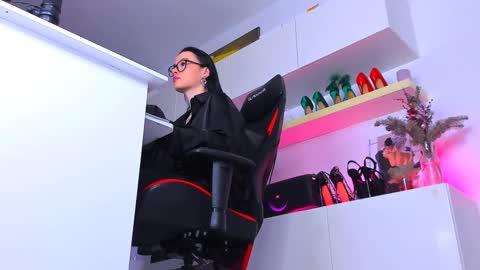 Megan online show from February 7, 2026, 2:43 pm