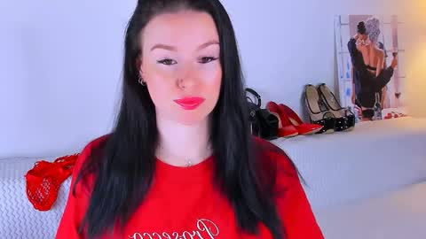 Snapshot of meganstones chatting on June 5, 2026, 8:03 pm Megan online show from June 5, 2026, 8:03 pm