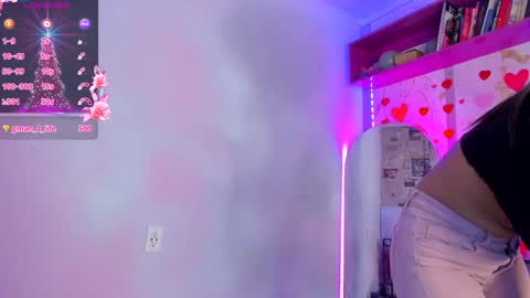 Megan online show from February 7, 2025, 4:27 am