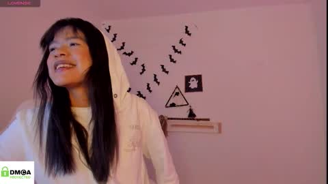 Megan online show from October 2, 2025, 7:43 pm