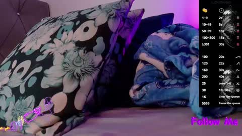 Megan online show from March 4, 2025, 9:11 pm