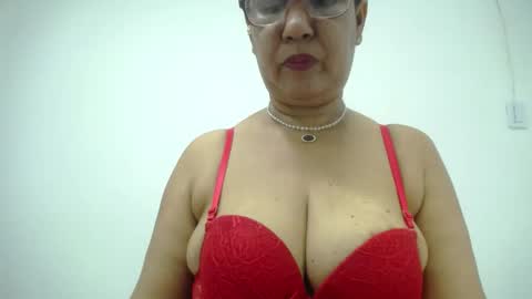 milfpleasure online show from December 21, 2024, 11:33 am