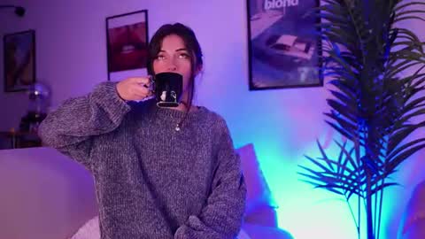megga_bluee online show from August 9, 2026, 3:23 am