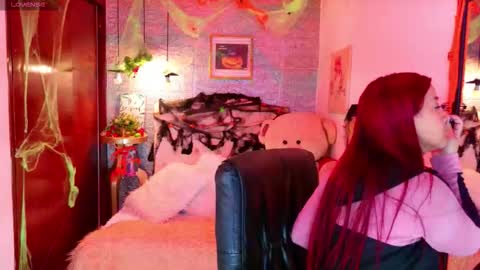 Snapshot of meghan_nill chatting on October 4, 2025, 3:04 am Meghan online show from October 4, 2025, 3:04 am