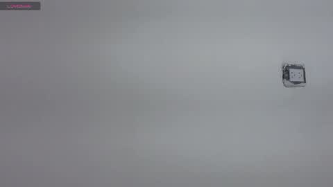 Meghan  online show from April 21, 2026, 12:01 am