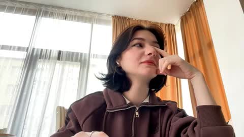 Megan online show from October 29, 2025, 9:33 am