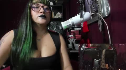 Goddess Sara online show from March 18, 2026, 9:29 pm