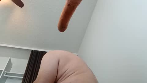 meheriuk68 online show from March 26, 2026, 7:52 pm