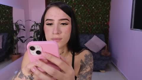 Mei online show from February 14, 2026, 8:49 pm