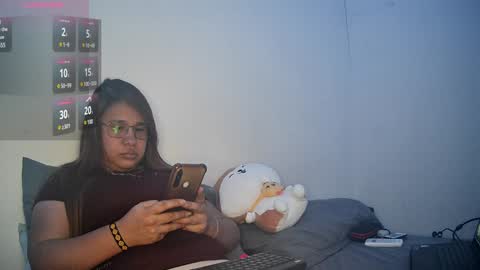 Snapshot of meichangcb chatting on December 18, 2024, 3:04 am mei chang online show from December 18, 2024, 3:04 am