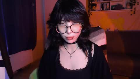 mori3 online show from October 2, 2025, 1:07 pm