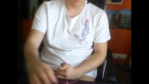 meks5544 online show from April 18, 2026, 12:09 pm