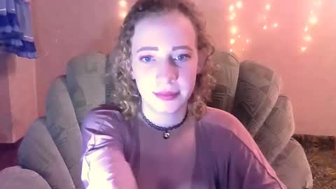 Mel Mellie online show from February 2, 2025, 9:45 pm