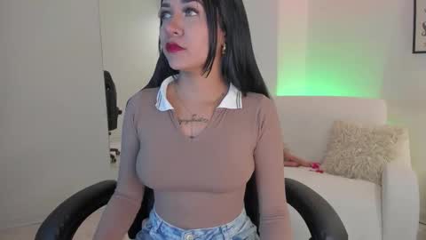 melan_owen online show from March 26, 2026, 11:05 am