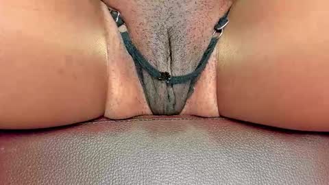 Melania online show from November 12, 2025, 12:05 pm