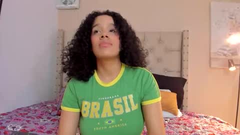 melania_xtreme online show from April 21, 2026, 2:51 am