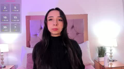 Melanie online show from December 3, 2025, 11:30 am