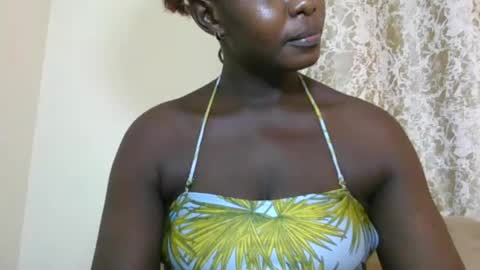 Snapshot of melanie_bae1 chatting on July 8, 2026, 8:46 pm melanie_bae1 online show from July 8, 2026, 8:46 pm