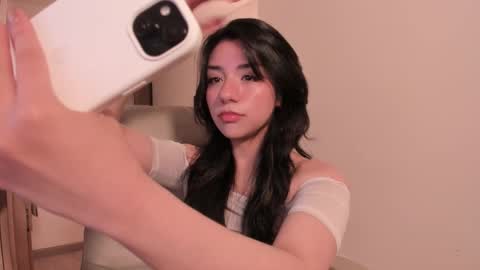 Melanie online show from February 12, 2026, 12:05 am