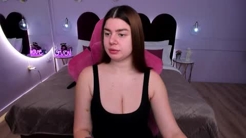 Melanie online show from February 25, 2026, 6:12 am