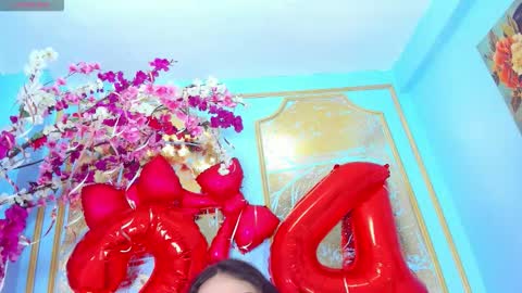 Melaniecooper online show from February 12, 2026, 4:51 am