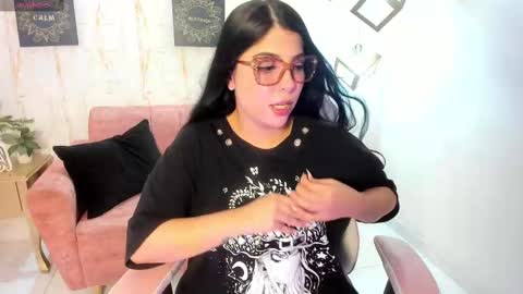 melaniegrayx online show from March 3, 2025, 2:15 pm