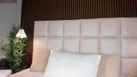 Melanie online show from February 28, 2026, 11:33 am