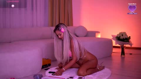 OF melanielexxx online show from March 3, 2026, 7:09 pm