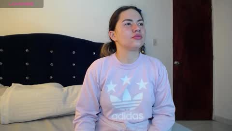 Melanie Parker online show from December 20, 2025, 3:08 pm