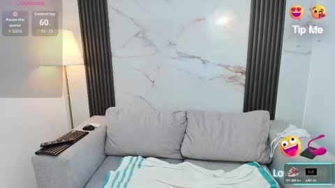 Melanie online show from November 9, 2025, 1:31 pm