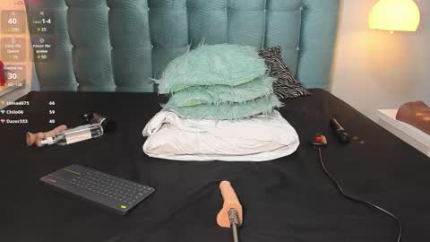        online show from January 12, 2025, 3:25 pm