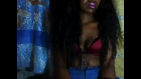 melanih online show from March 9, 2025, 5:44 am