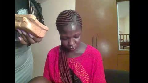 Baby online show from October 16, 2025, 7:42 am