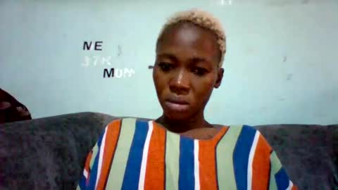 melaninndriping online show from November 4, 2025, 8:13 am