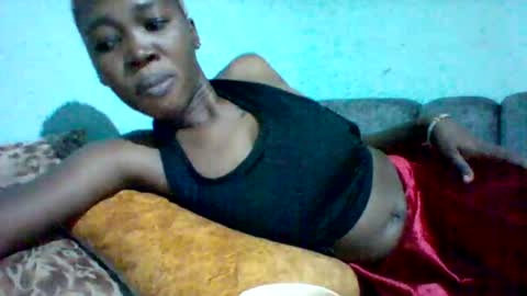 melaninndriping online show from November 10, 2025, 5:28 am