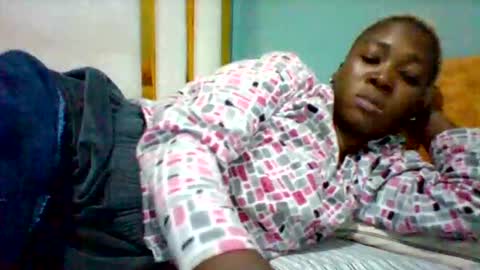 melaninndriping online show from November 17, 2025, 7:30 pm