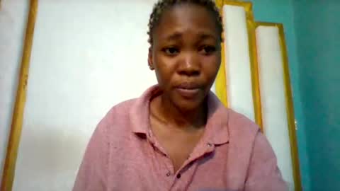 melaninndriping online show from December 4, 2025, 7:17 am