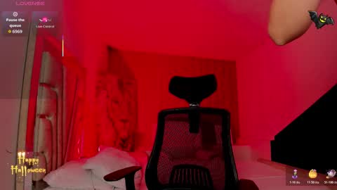 MelanyLuv online show from October 29, 2025, 10:22 pm