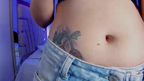 MelanyLuv online show from November 13, 2025, 9:14 pm