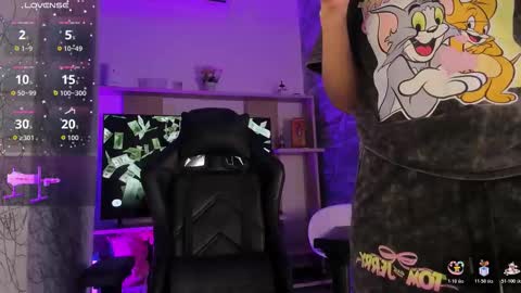 MelanyLuv online show from March 25, 2026, 9:43 pm